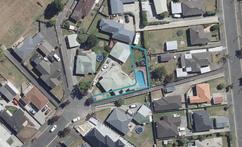 4/20 Alanbrooke Place, Beerescourt, Hamilton - Carousel 1