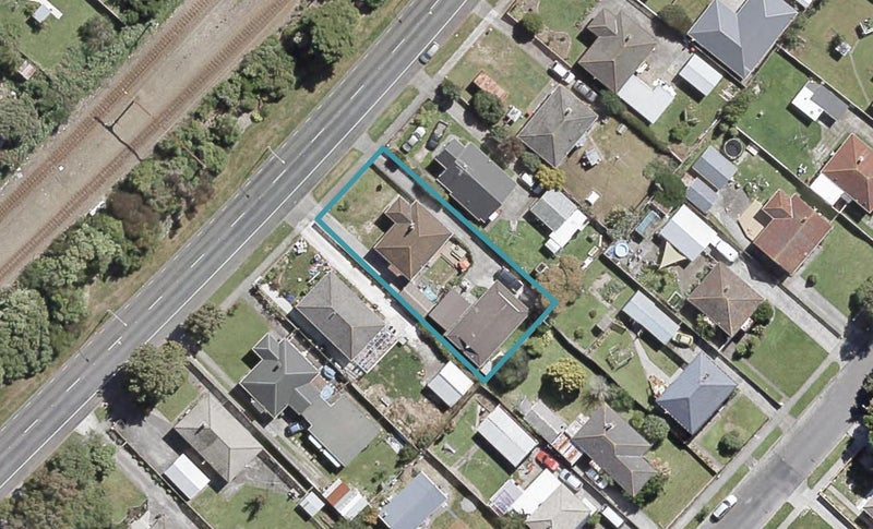 2/360 Cambridge Terrace, Naenae, Lower Hutt - Carousel 1