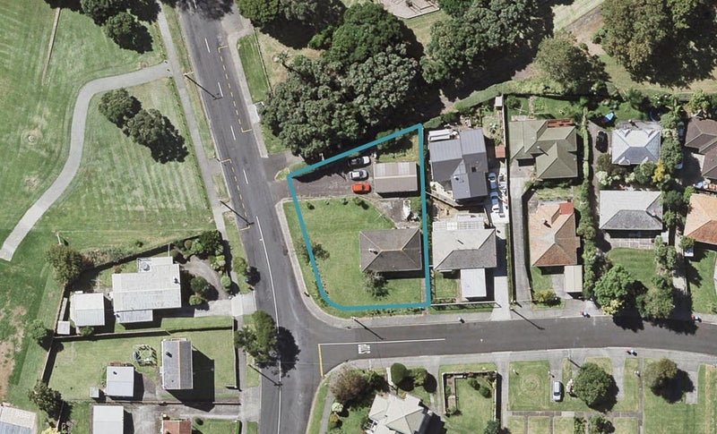 44 Armein Road, Panmure, Auckland - Carousel 1