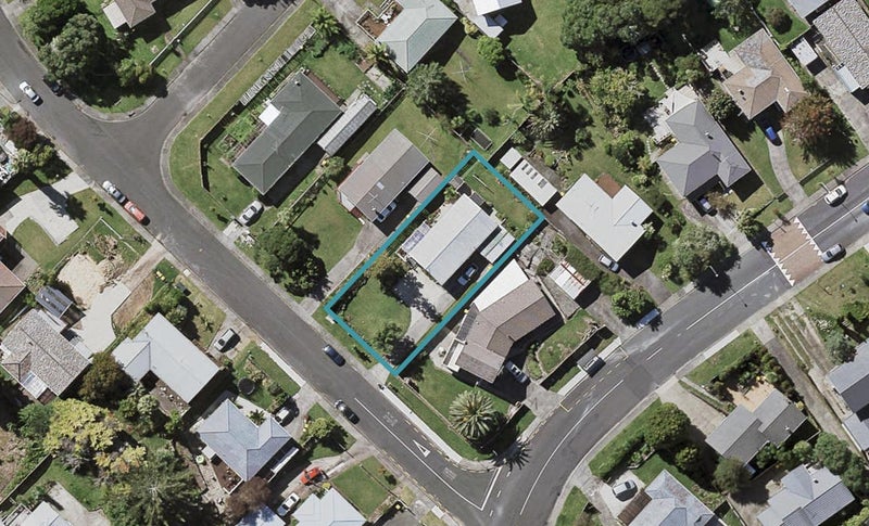 3 Sequoia Place, Sunnynook, Auckland - Carousel 1