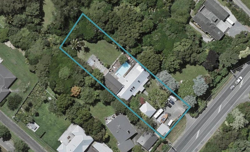 211 Main Road North, Otaihanga, Paraparaumu - Carousel 1