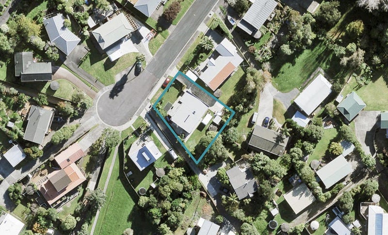 26 Springtime Crescent, Stanmore Bay, Whangaparaoa - Carousel 1