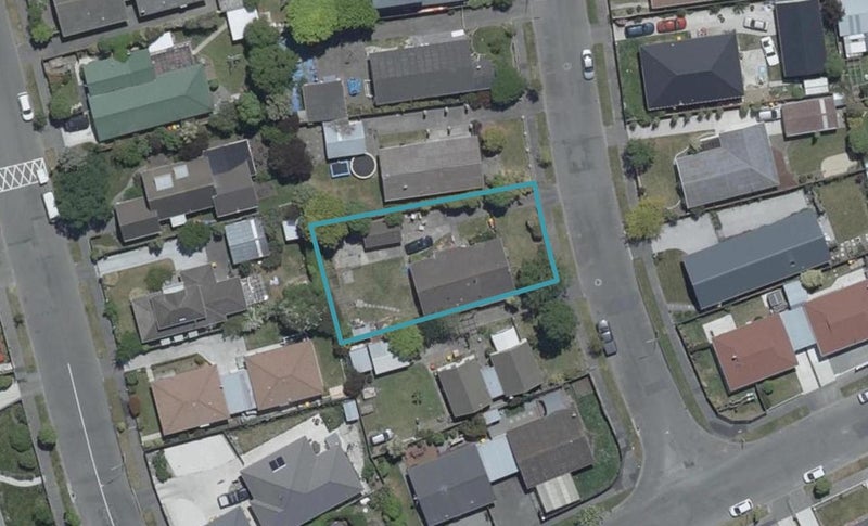 5 Four Elms Place, Parklands, Christchurch - Carousel 1
