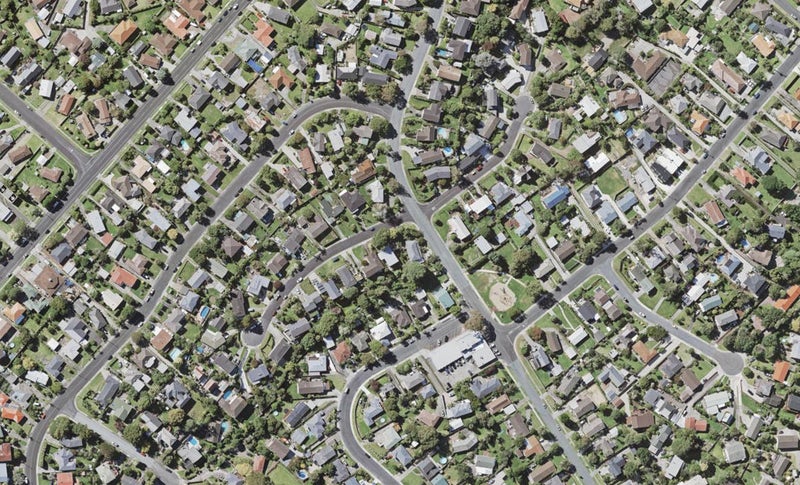 2B Wynn Place, Howick, Auckland - Carousel 1