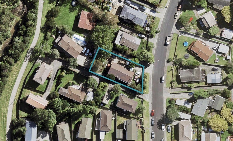 52 Borich Road, Sunnyvale, Auckland - Carousel 1