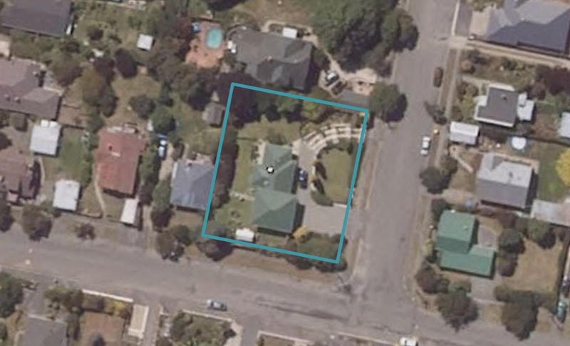 86 Hull Street, South Hill, Oamaru - Carousel 1