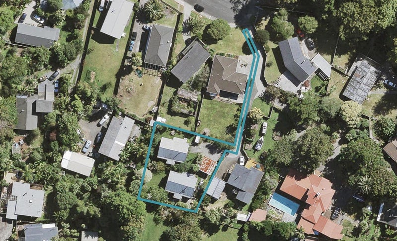 1/25 Lucinda Place, Glen Eden, Auckland - Carousel 1