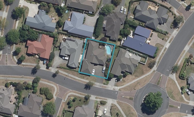 4 Cranmore Avenue, Huntington, Hamilton - Carousel 1