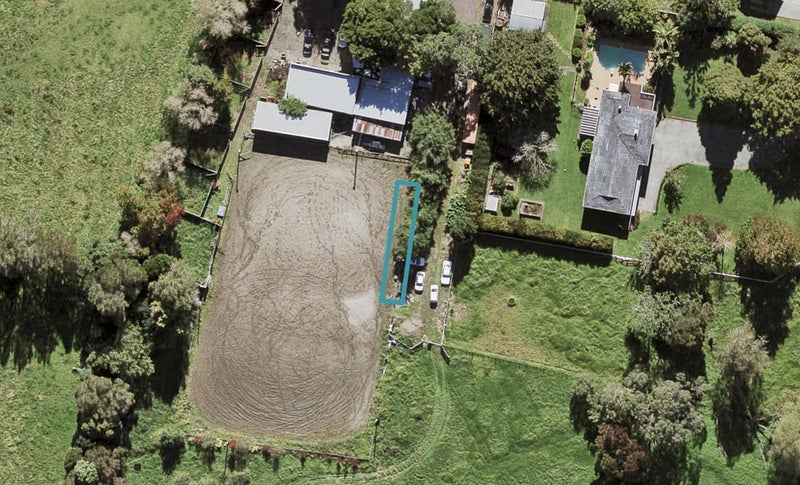 26 Rahopuru Road, Westgate, Auckland - Carousel 1