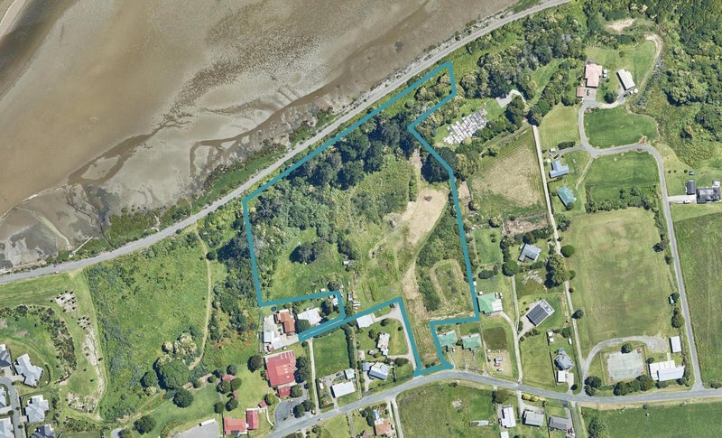 2261 Bethlehem Road, BETHLEHEM, TAURANGA - Carousel 1