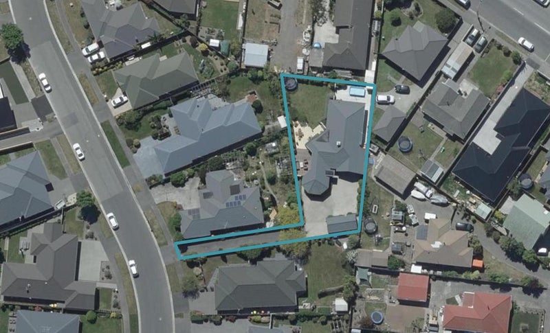 19 Blue Gum Place, New Brighton, Christchurch - Carousel 1