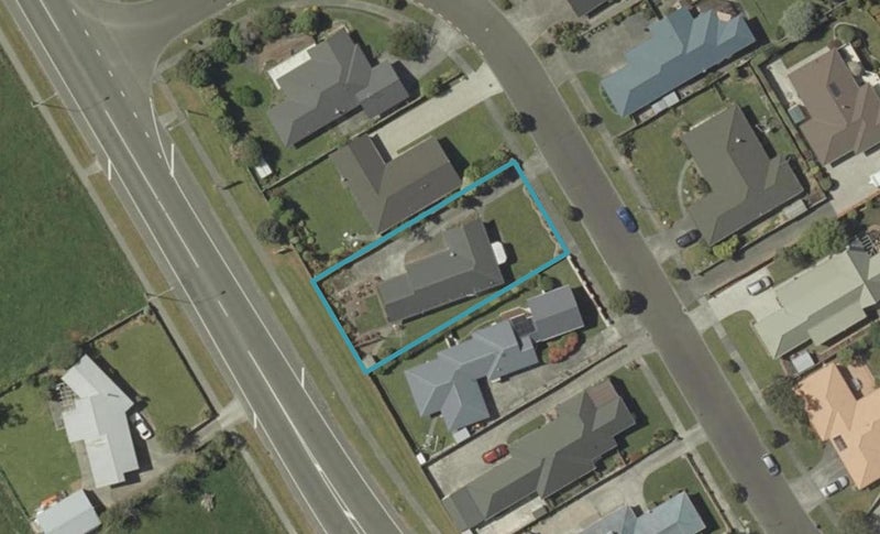32 Greenwood Place, Fitzherbert, Palmerston North - Carousel 1