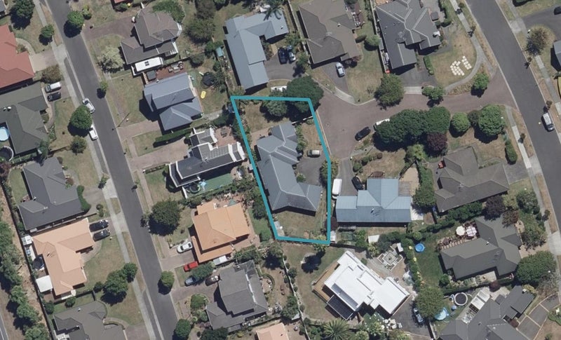 5 Merivale Court, Rototuna, Hamilton - Carousel 1