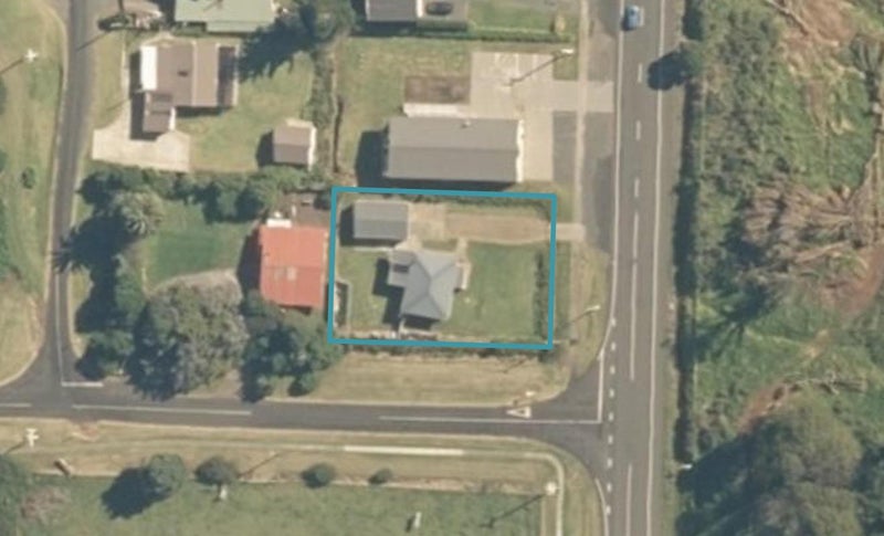 18 North Street, Mōkau - Carousel 1