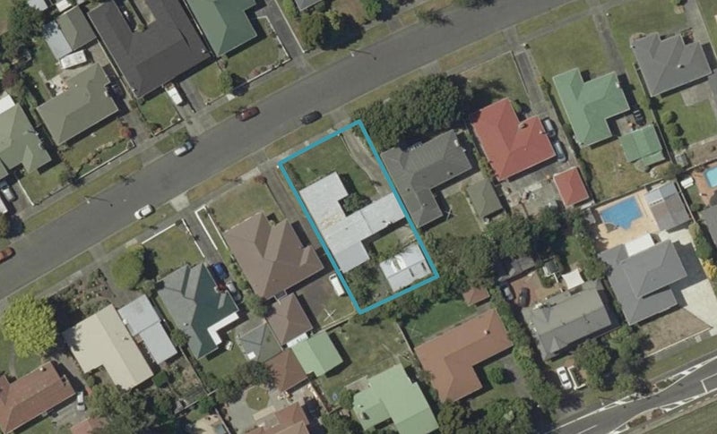 14 Henare Street, West End, Palmerston North - Carousel 1