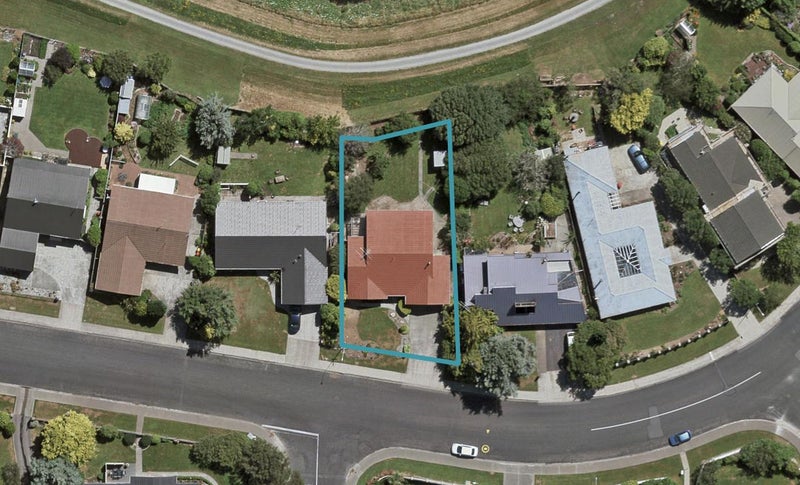 128 Gladstone Terrace, Gladstone, Invercargill - Carousel 1