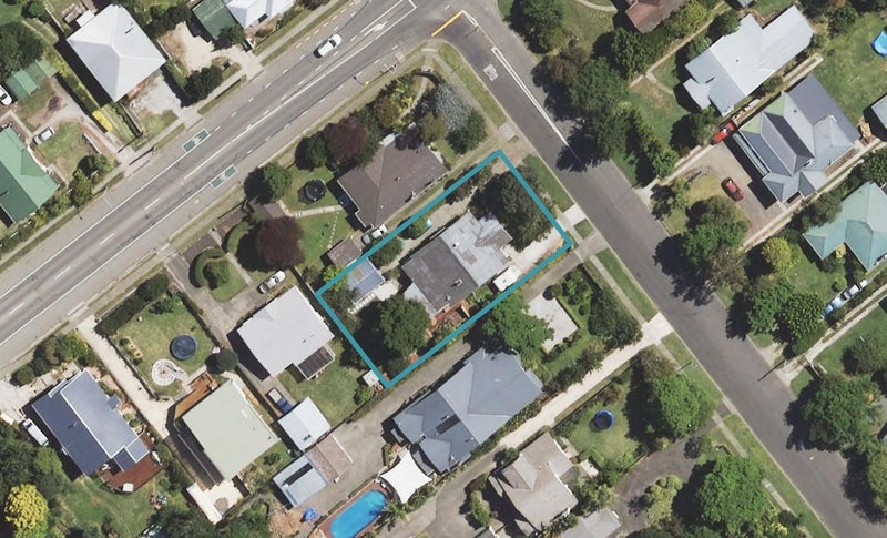 128 Stout Street, Whataupoko, Gisborne - Carousel 1