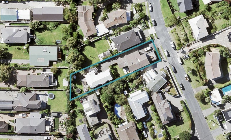 2/126 Churchill Road, Rothesay Bay, Auckland - Carousel 1