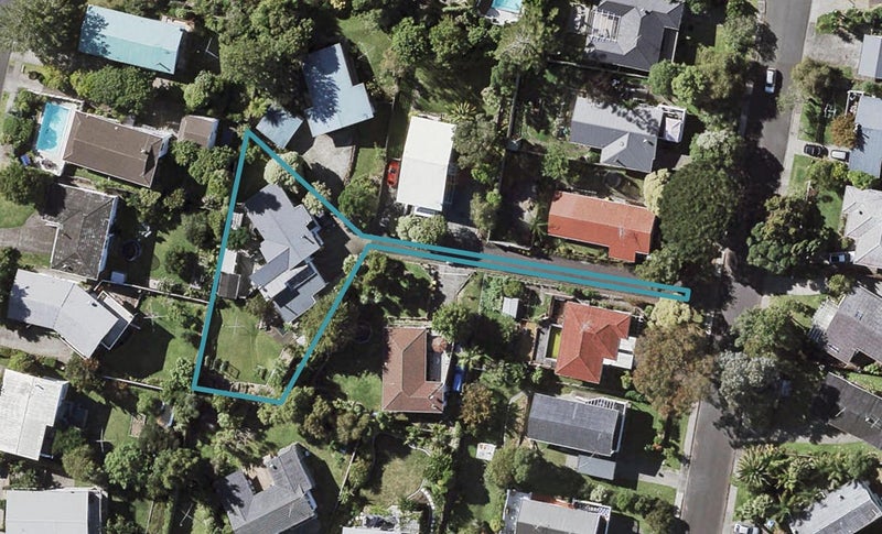 14 Arosa Place, Forrest Hill, Auckland - Carousel 1