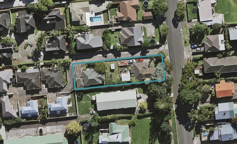1/38 Athens Road, Onehunga, Auckland - Carousel 1