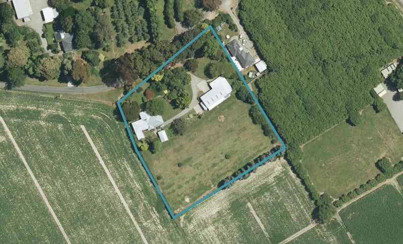 71 Rowley Crescent, Grovetown, Blenheim - Carousel 1