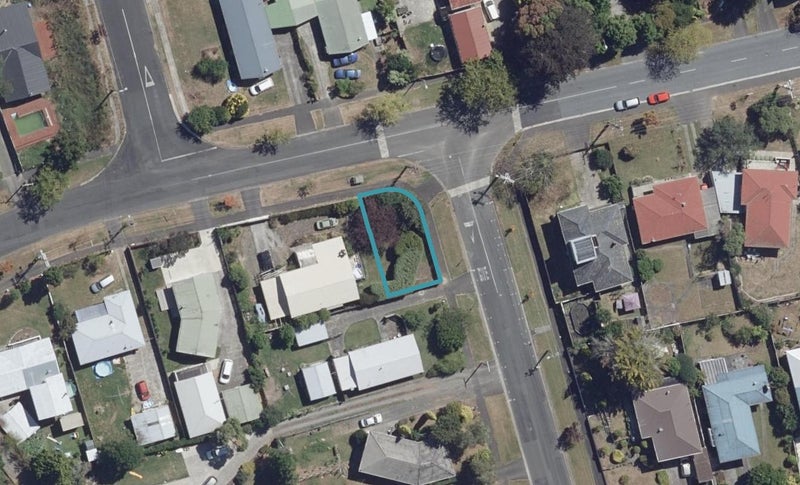 2 Prisk Street, Melville, Hamilton - Carousel 1