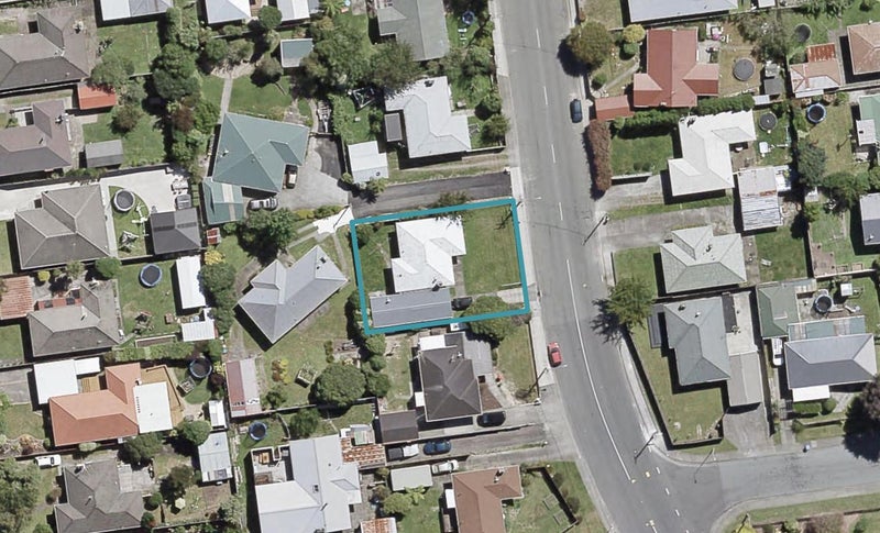 23 Totara Park Road, Clouston Park, Upper Hutt - Carousel 1