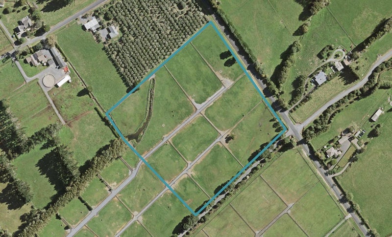 152 Golding Road, Pukekohe, Pukekohe - Carousel 1