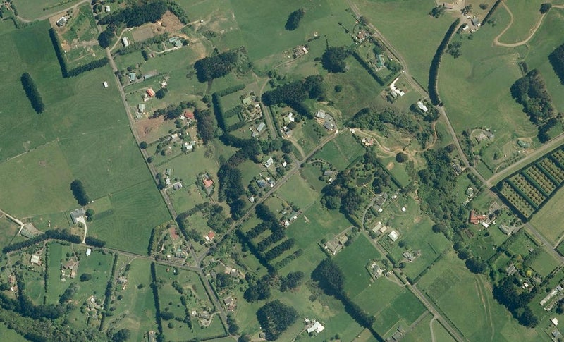27 Gilmore Road, Waiuku - Carousel 1