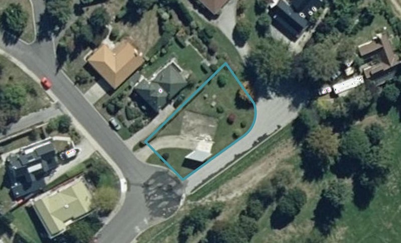 24 Norman Terrace, Wānaka - Carousel 1