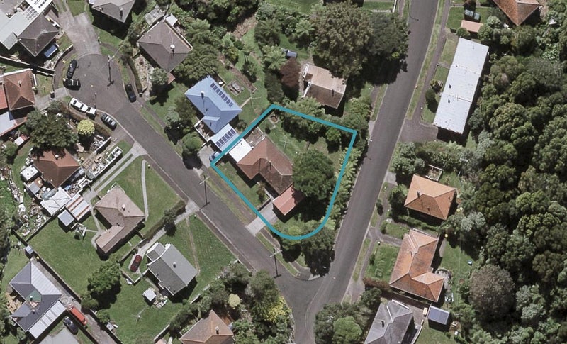 4 Tothill Street, Frankleigh Park, New Plymouth - Carousel 1