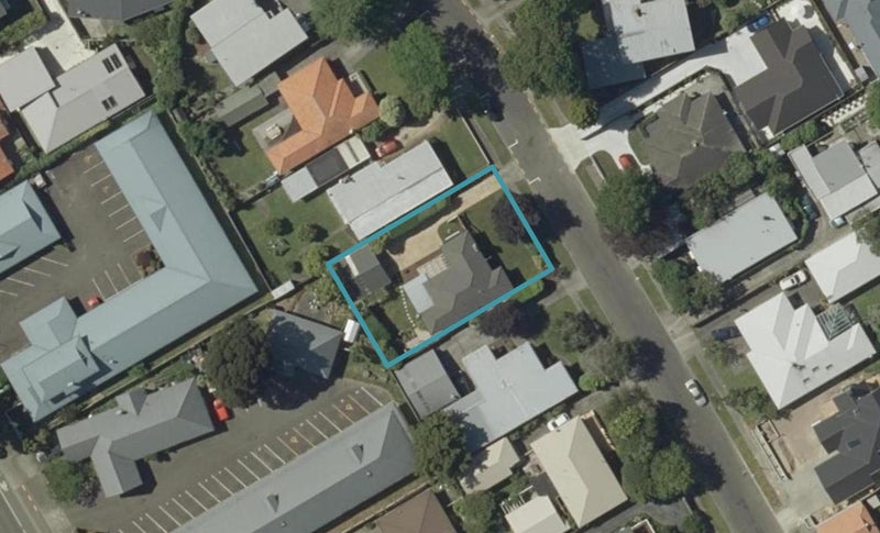 14 Hughes Avenue, Hokowhitu, Palmerston North - Carousel 1