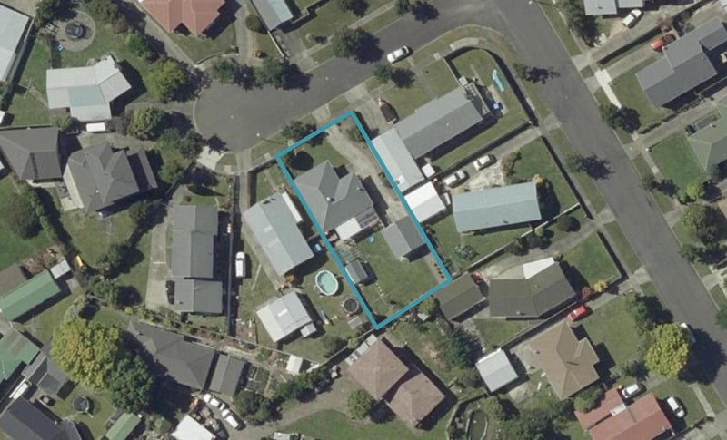 2 Wairau Place, Kelvin Grove, Palmerston North - Carousel 1