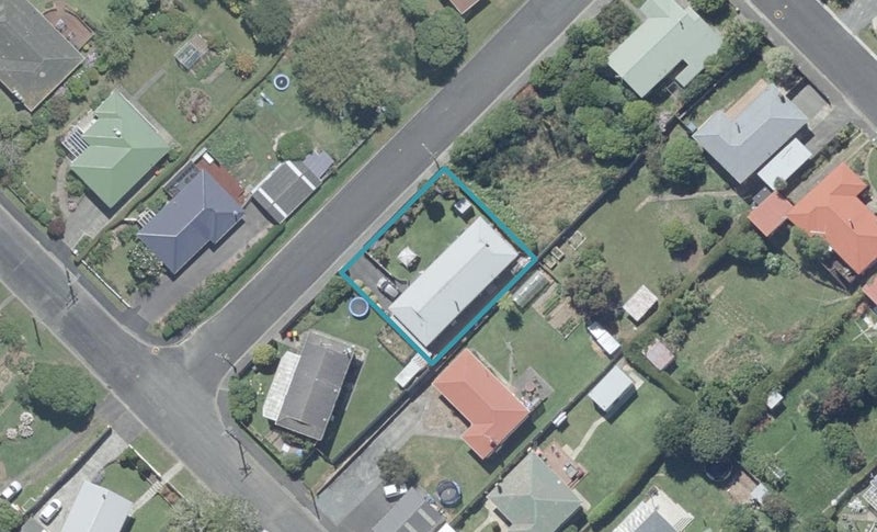 4 Tewsley Street, Sawyers Bay, Port Chalmers - Carousel 1