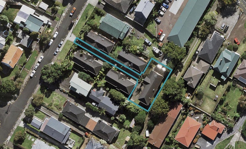 8B Garland Road, Greenlane, Auckland - Carousel 1