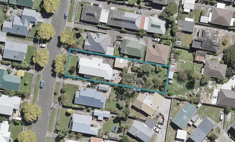 10 Fuller Grove, Woburn, Lower Hutt - Carousel 1