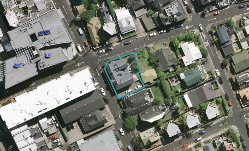 1 Garfield Street, Parnell, Auckland - Carousel 1