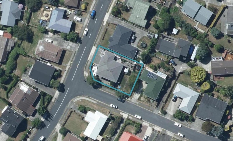 51 Tweed Road, Papakowhai, Porirua - Carousel 1