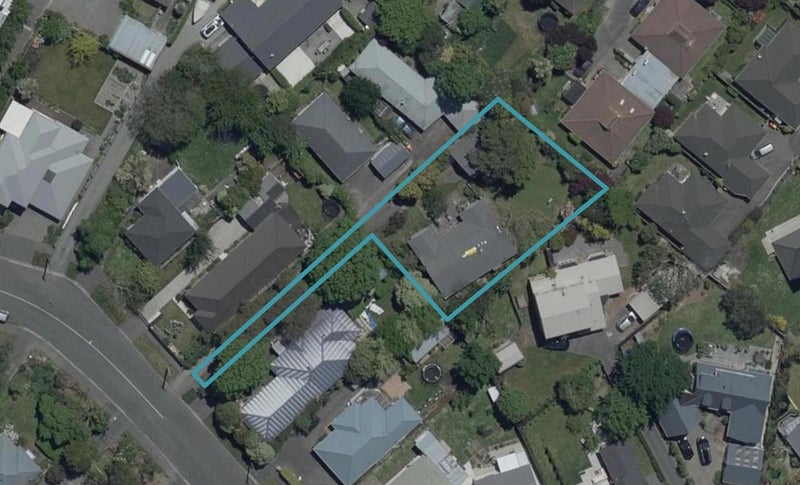 84 Brookside Terrace, Bryndwr, Christchurch - Carousel 1
