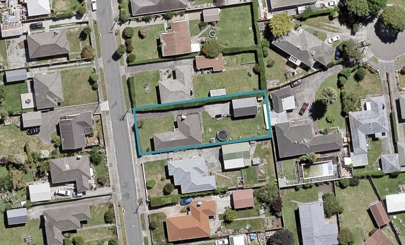 13 Robertson Street, Elderslea, Upper Hutt - Carousel 1