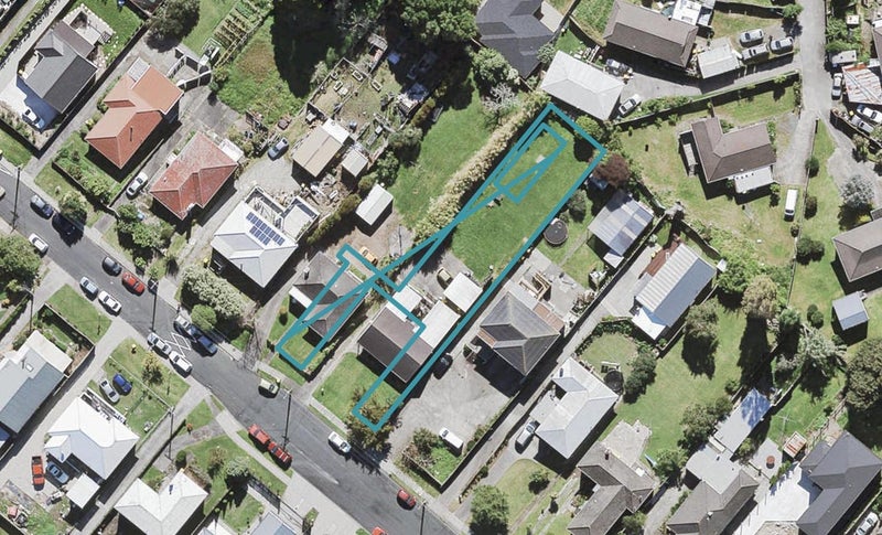 21C Netherlands Avenue, Kelston, Auckland - Carousel 1
