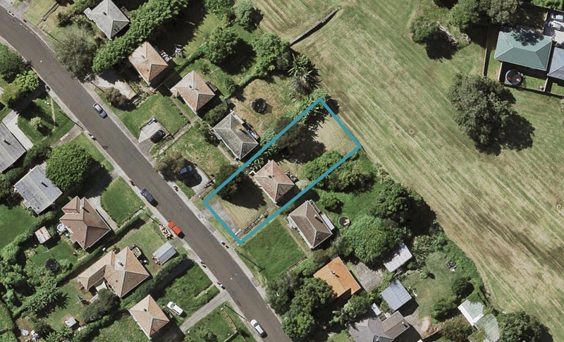 23 Oran Road, Panmure, Auckland - Carousel 1