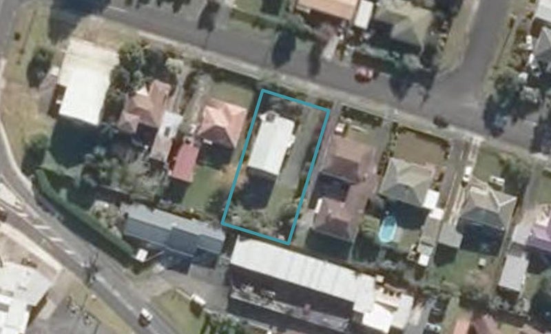 6 Hinemoa Street, Onerahi, Whangarei - Carousel 1