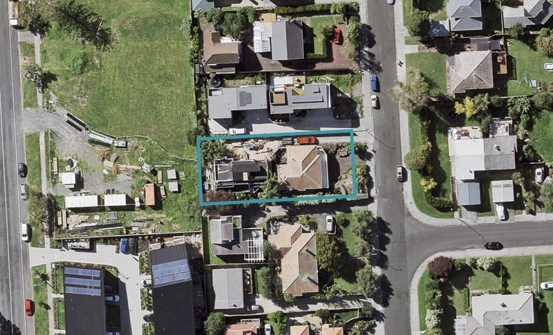 2/34 Te Arawa Street, Orakei, Auckland - Carousel 1