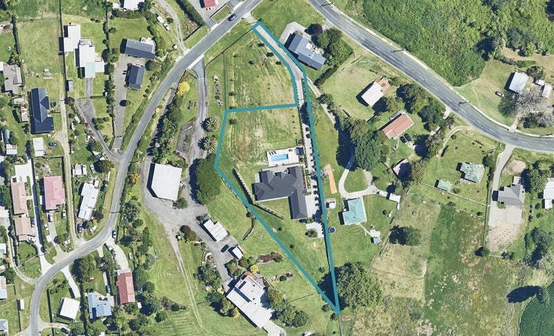 85 Spencer Avenue, Maketu, Te Puke - Carousel 1