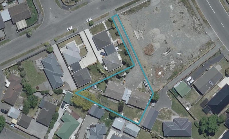 2/1A Brentwood Street, Parklands, Christchurch - Carousel 1