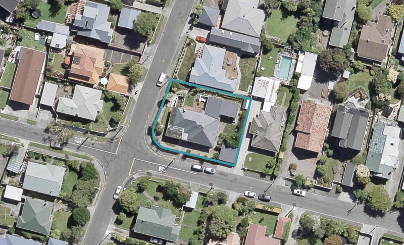 10 Junction Street, Fairfield, Lower Hutt - Carousel 1