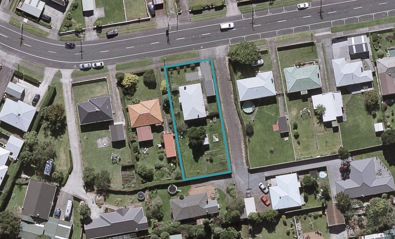 202 Ngamotu Road, Spotswood, New Plymouth - Carousel 1