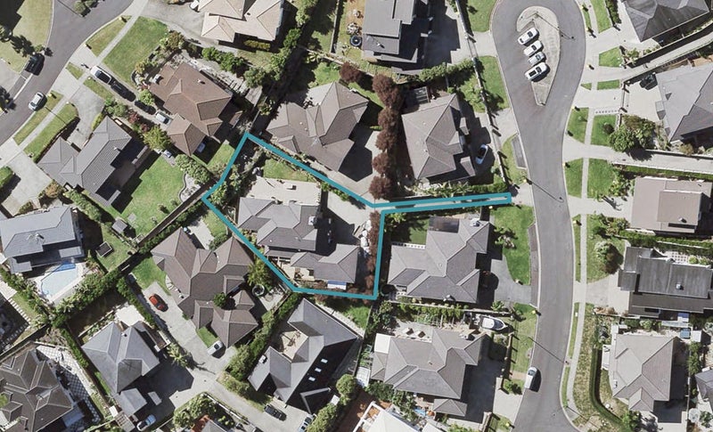 24 Kilkelly Avenue, Pinehill, Auckland - Carousel 1