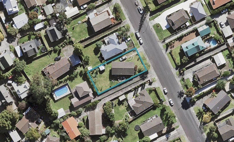 90 Lynn Road, Bayview, Auckland - Carousel 1